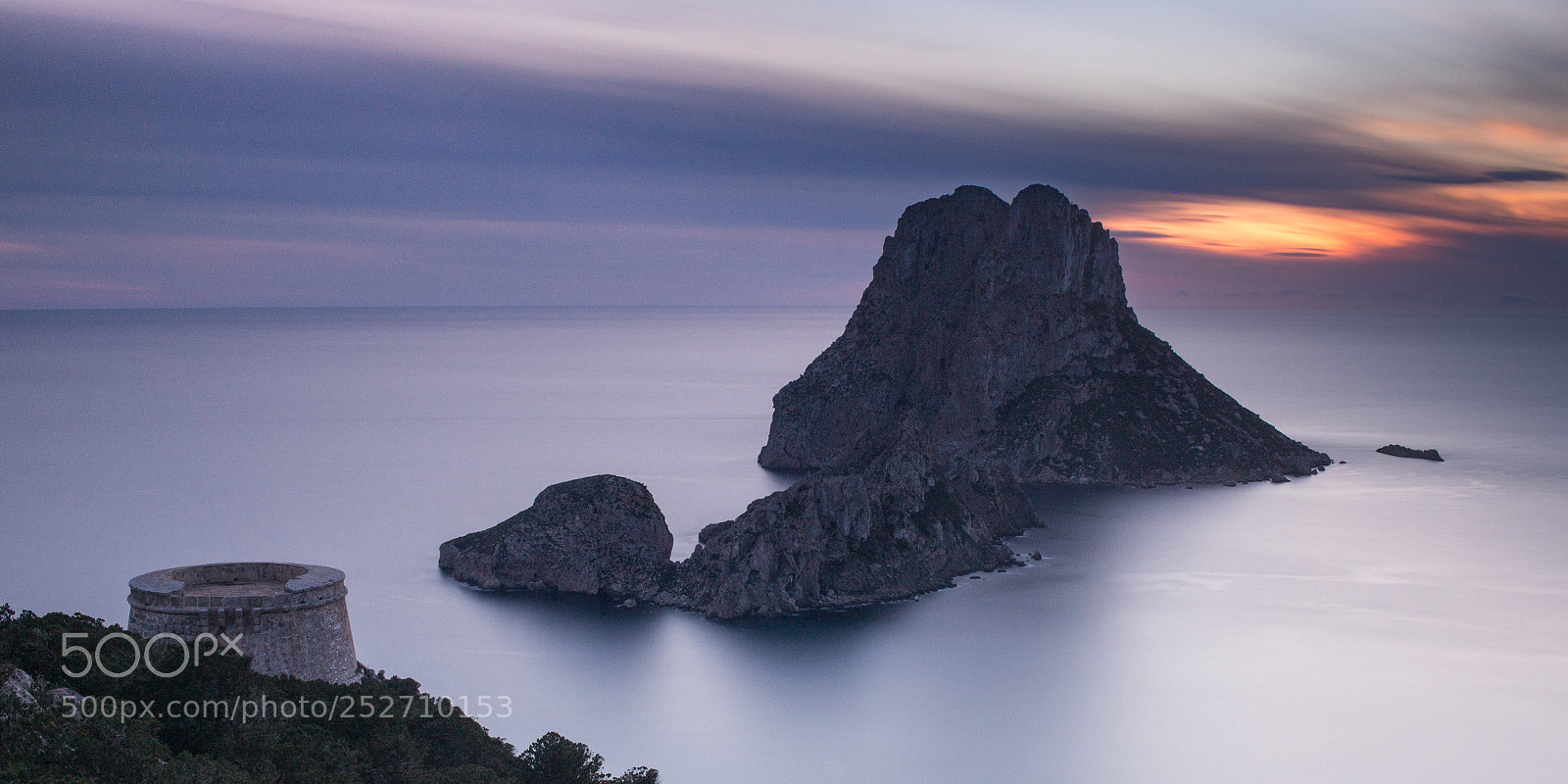 Canon EOS 100D (EOS Rebel SL1 / EOS Kiss X7) sample photo. Vedra and tower photography