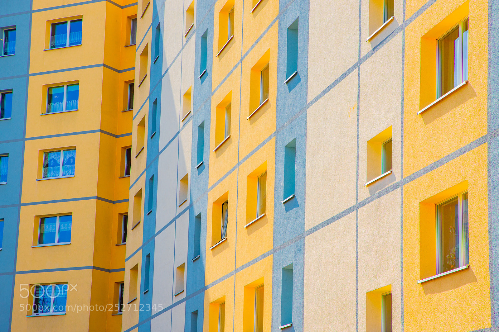 Canon EOS 6D Mark II sample photo. House patterns photography