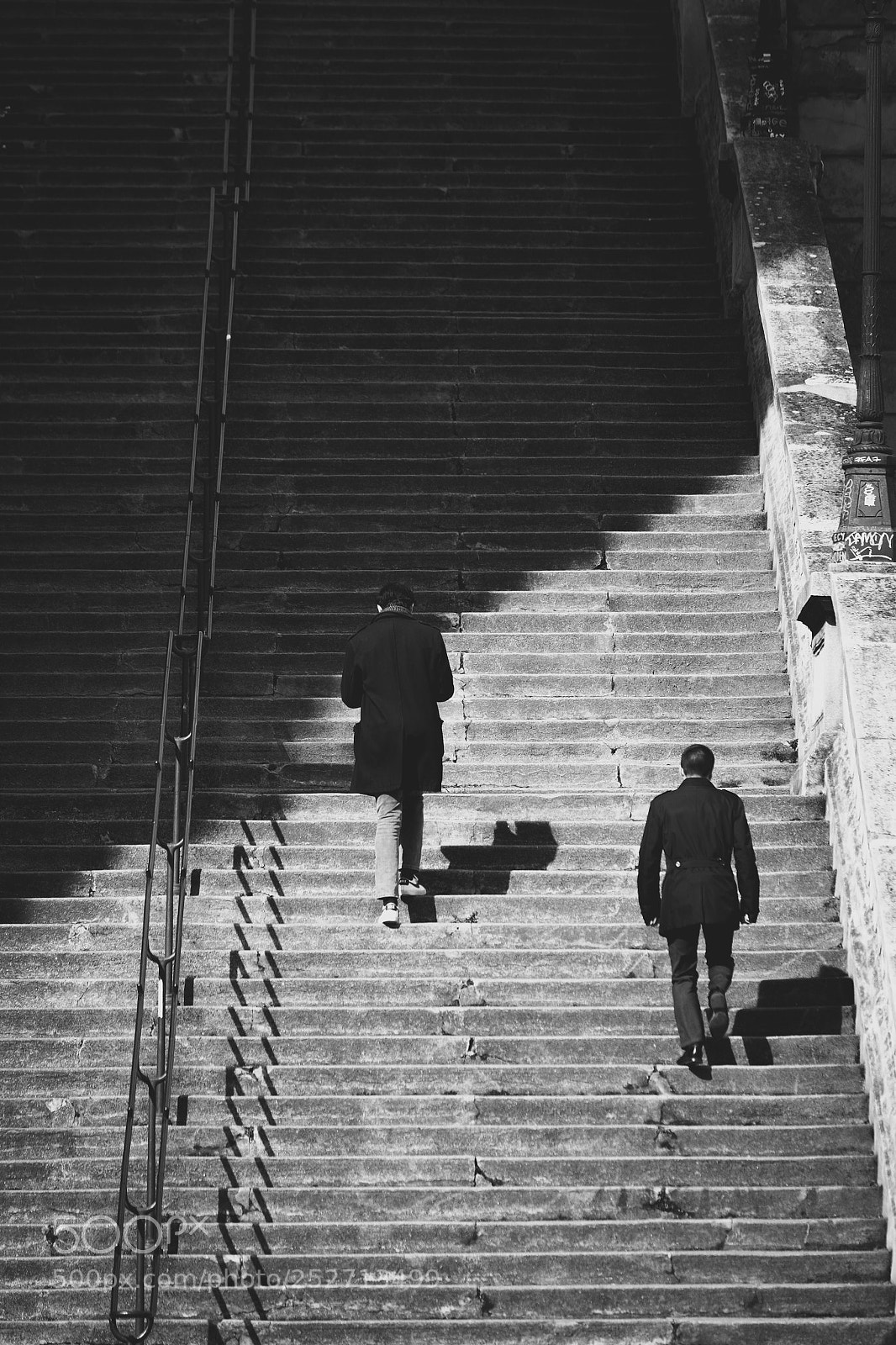 Fujifilm X-T10 sample photo. Men ascending photography