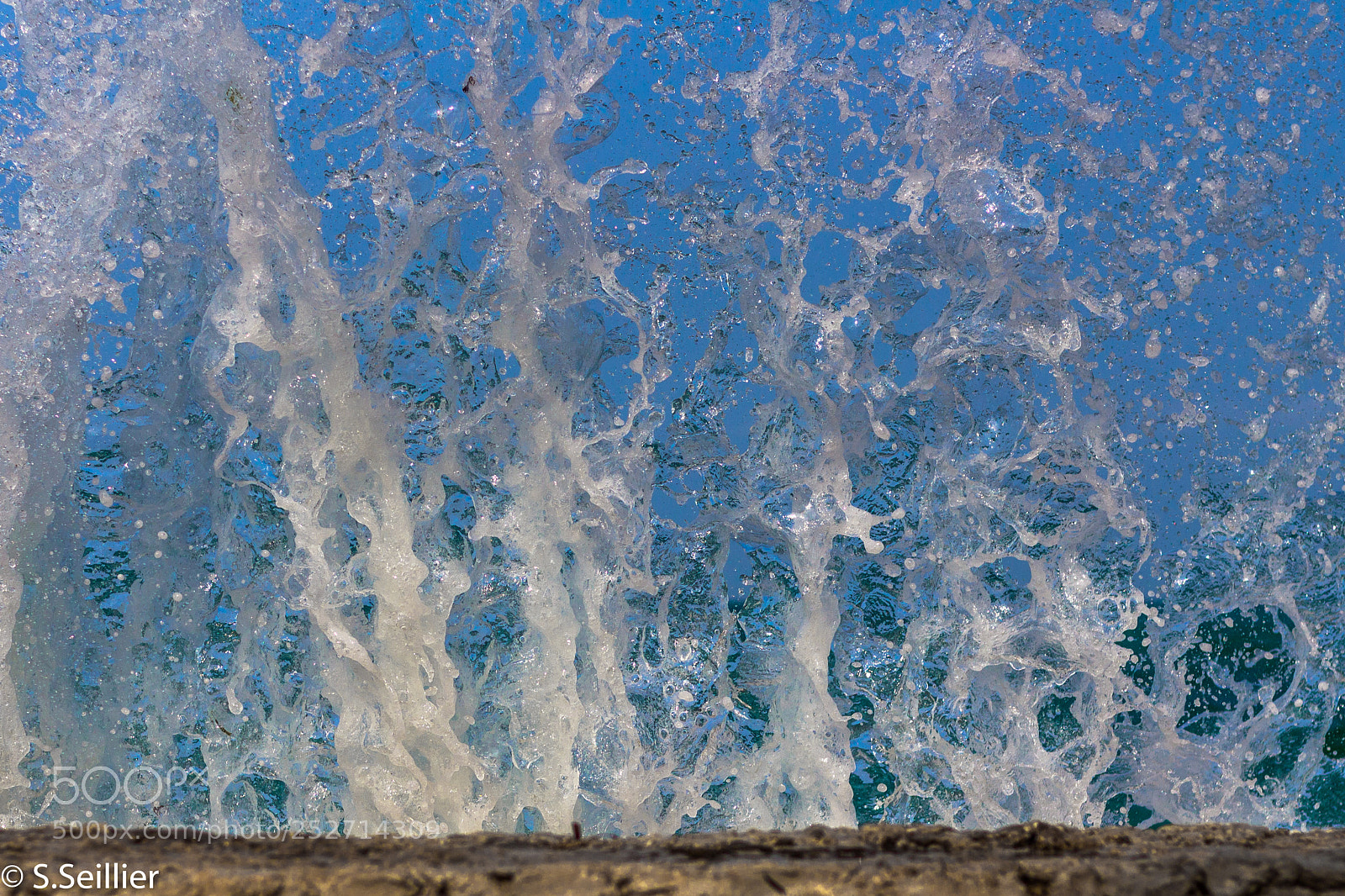 Canon EOS 700D (EOS Rebel T5i / EOS Kiss X7i) sample photo. Water splash photography