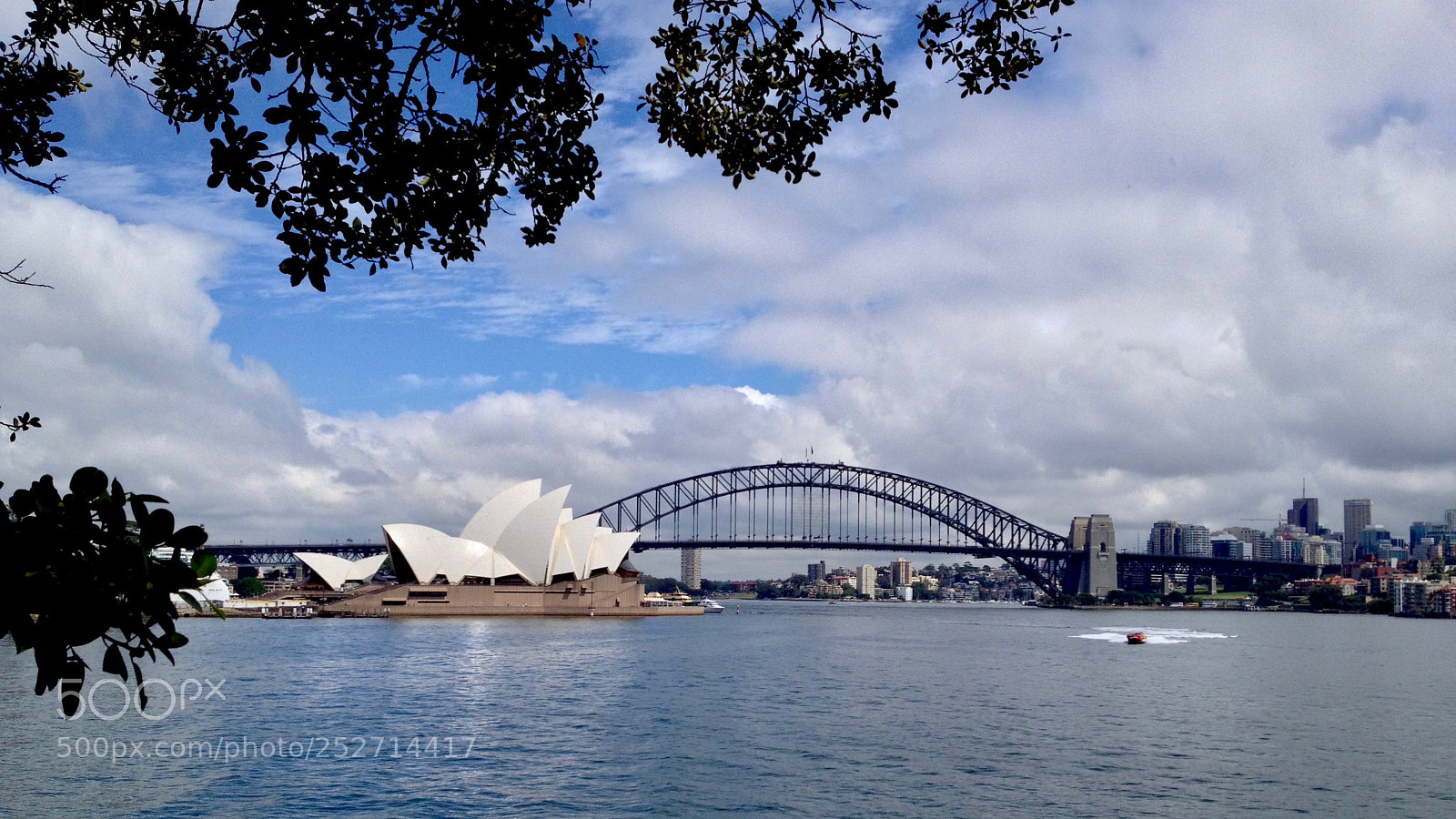 Apple iPhone 4S sample photo. Opera house and harbour photography
