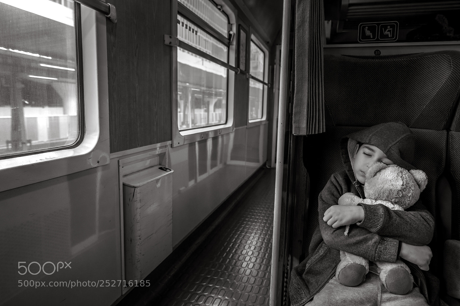 Fujifilm X-T2 sample photo. Sweet nap photography