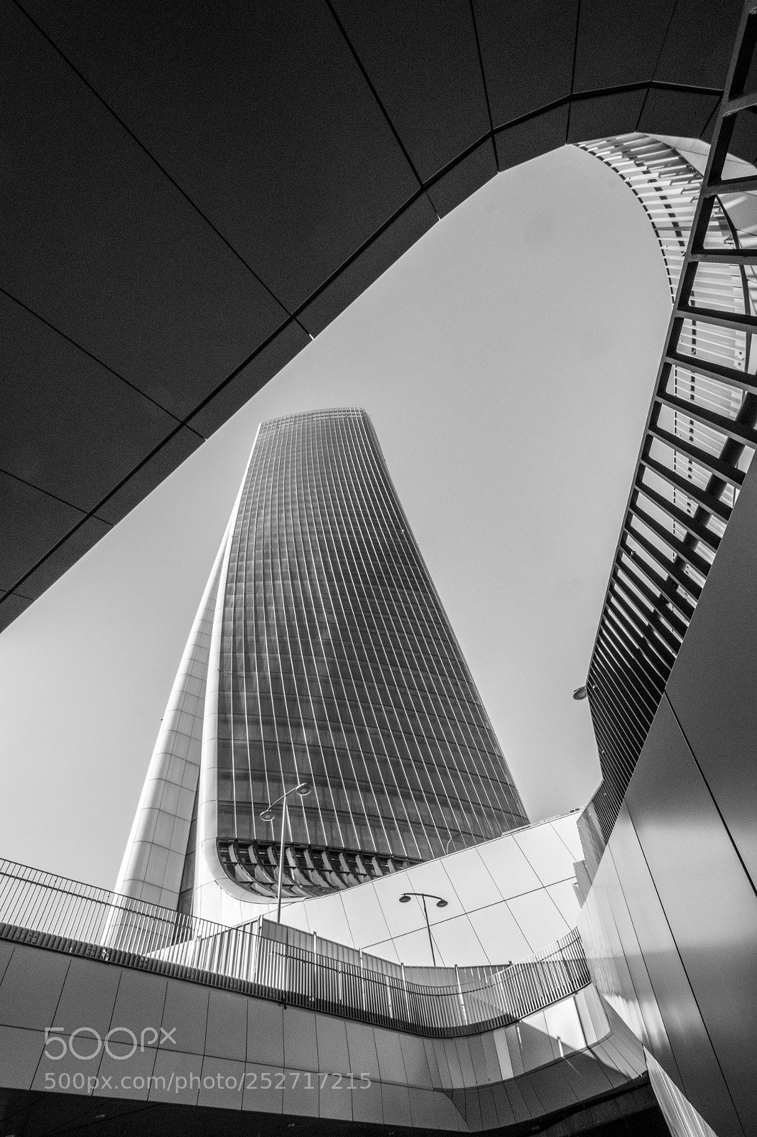 Nikon D7200 sample photo. Citylife, milano photography