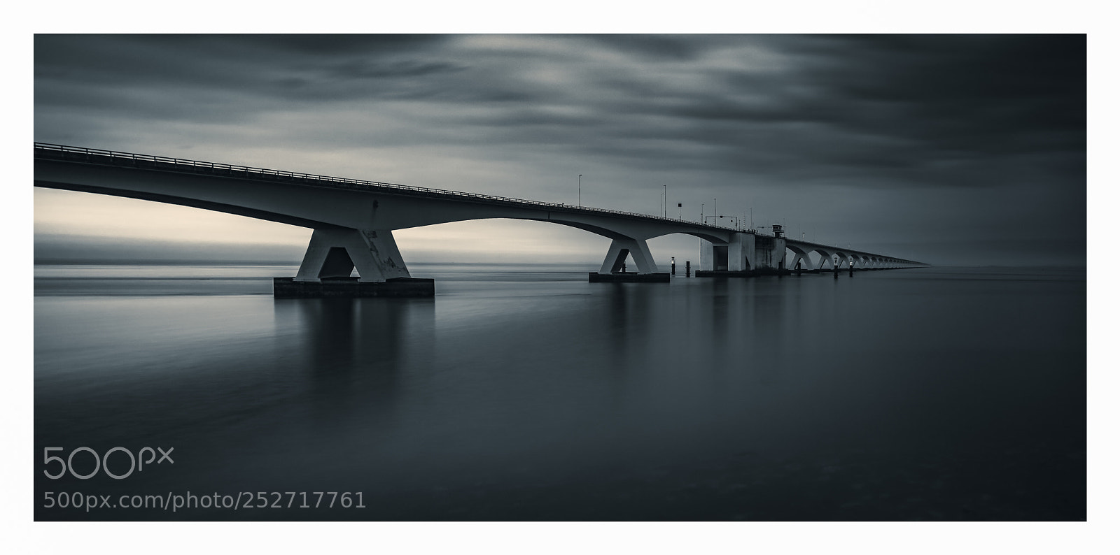 Sony a7 sample photo. Bridge photography