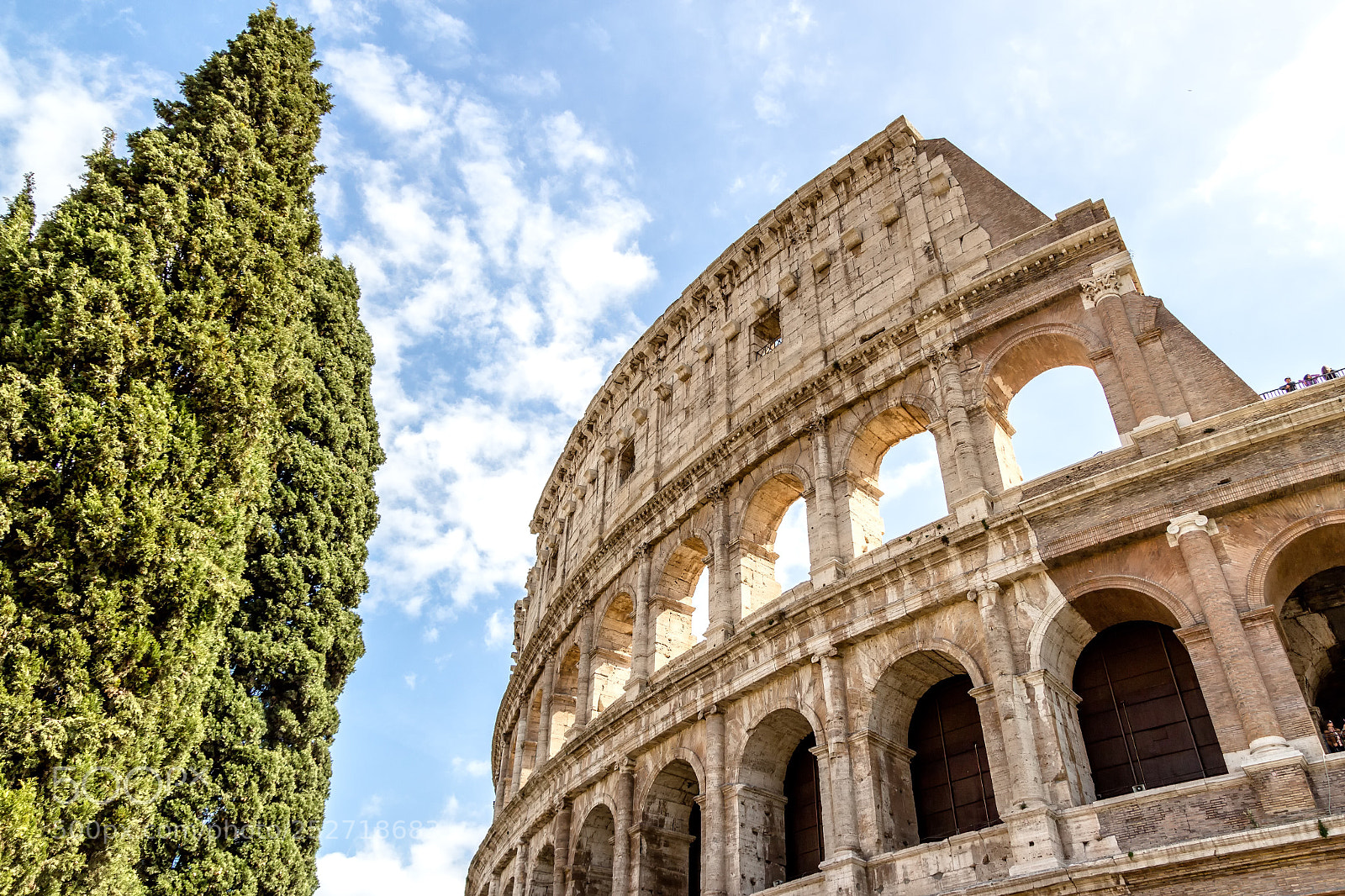 Canon EOS 100D (EOS Rebel SL1 / EOS Kiss X7) sample photo. Colosseo  photography