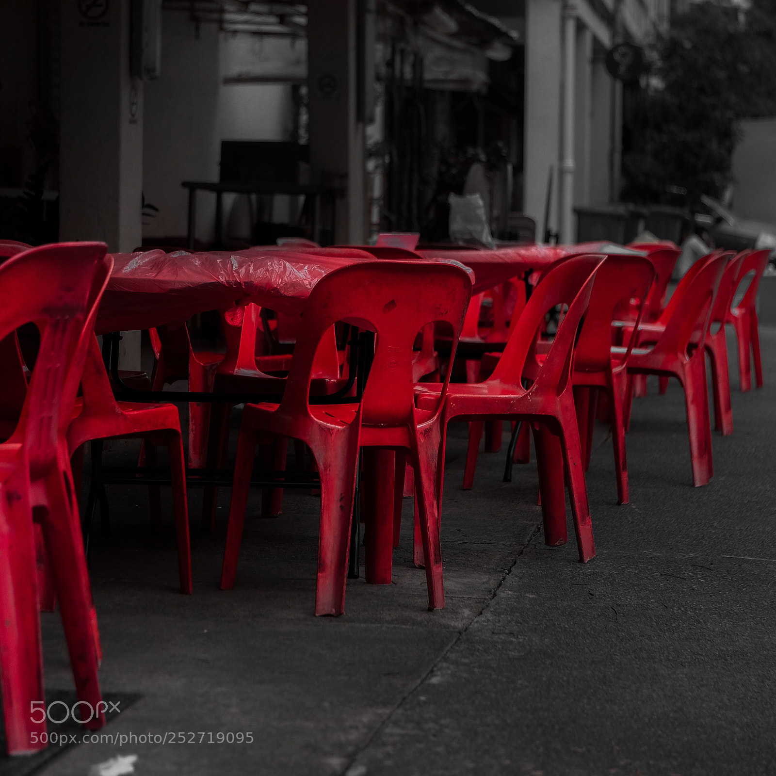Fujifilm X-T1 sample photo. The red chairs kallang photography