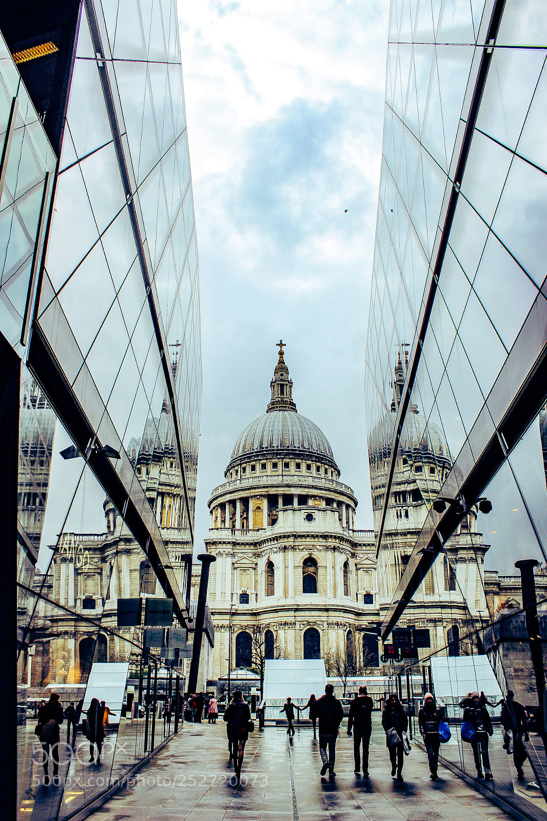 Canon EOS 1200D (EOS Rebel T5 / EOS Kiss X70 / EOS Hi) sample photo. St paul's ?? photography