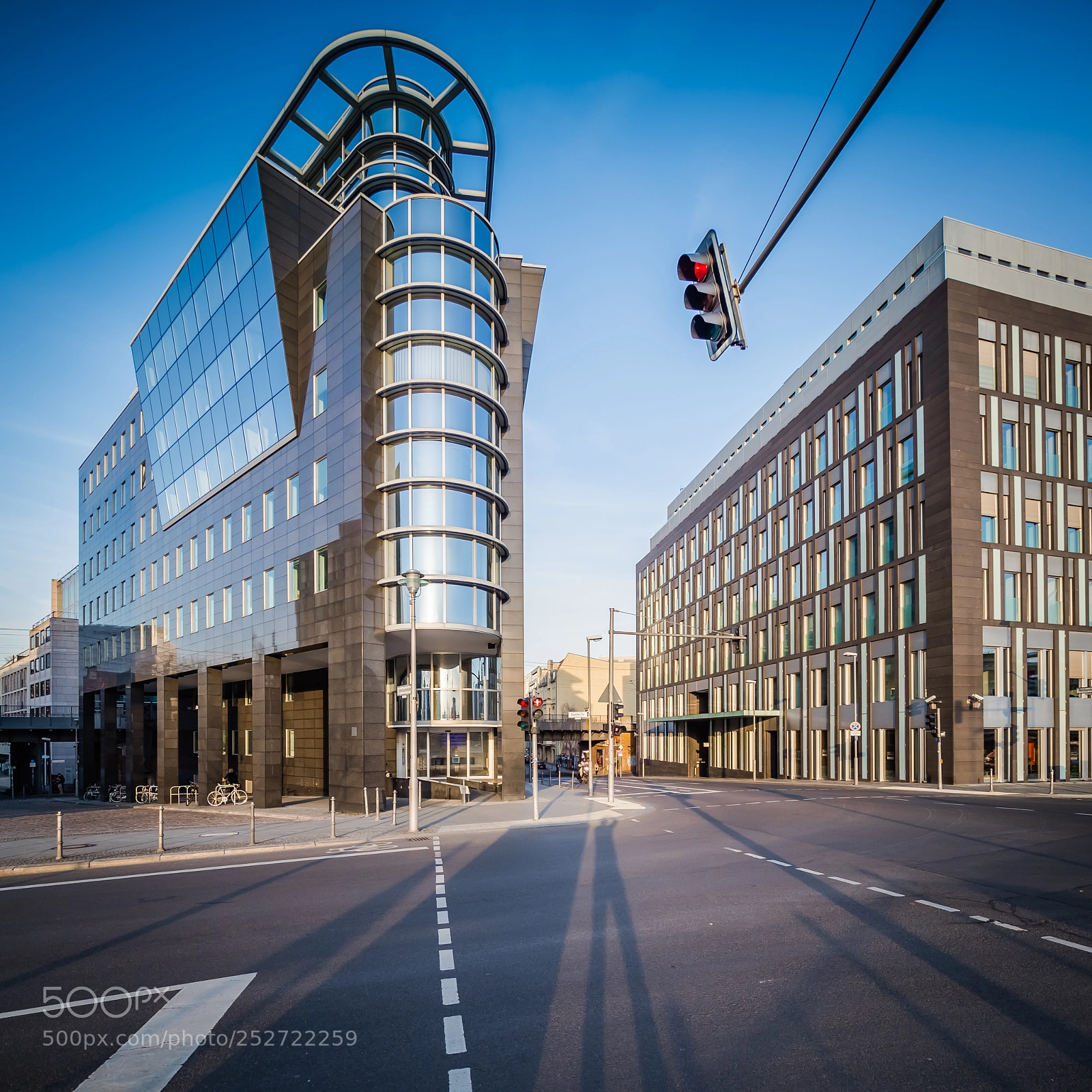 Olympus OM-D E-M1 Mark II sample photo. Berlin - after work #2 photography