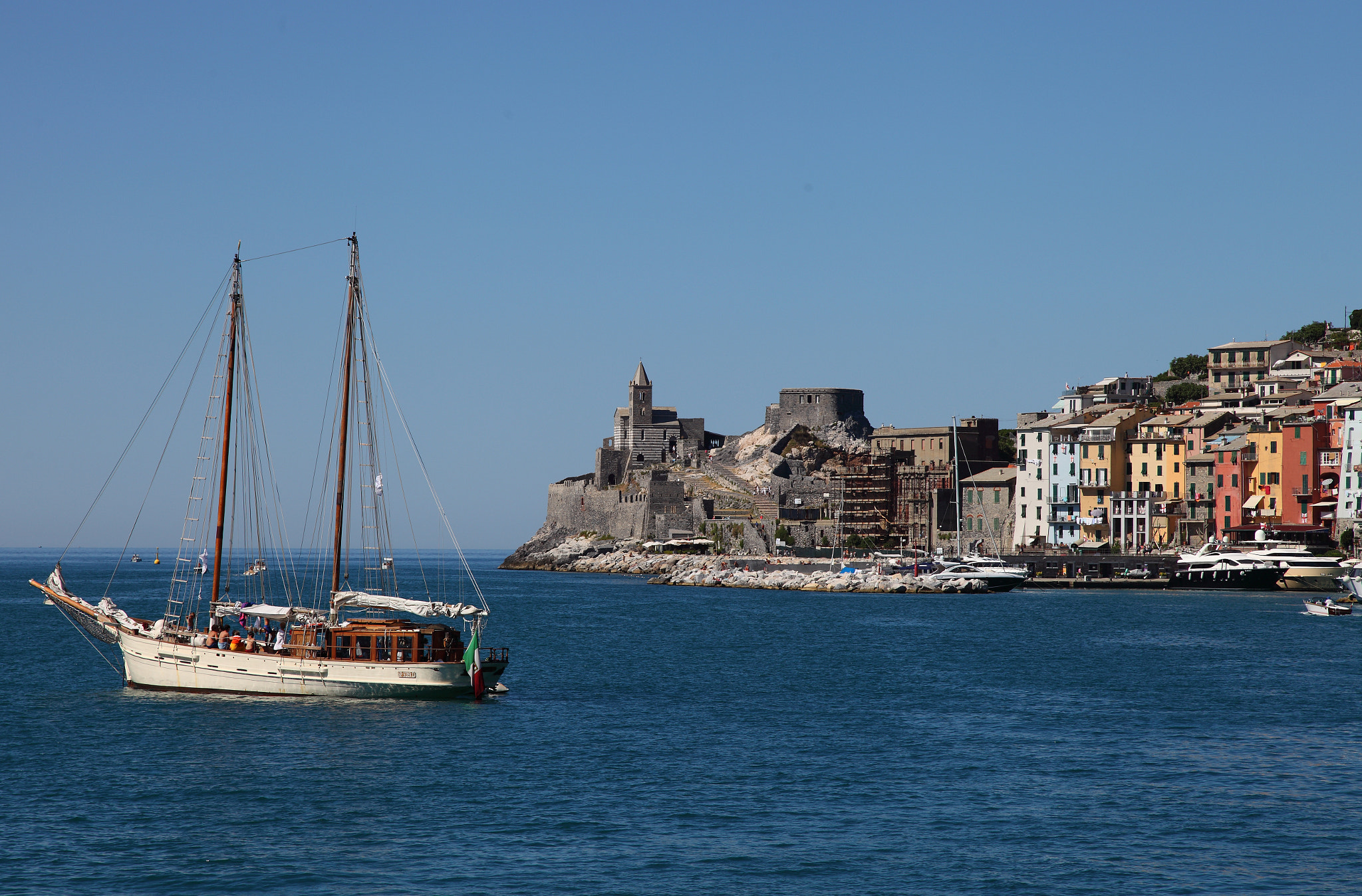 Canon EF 24-105mm F4L IS USM sample photo. Beautiful portovenere photography