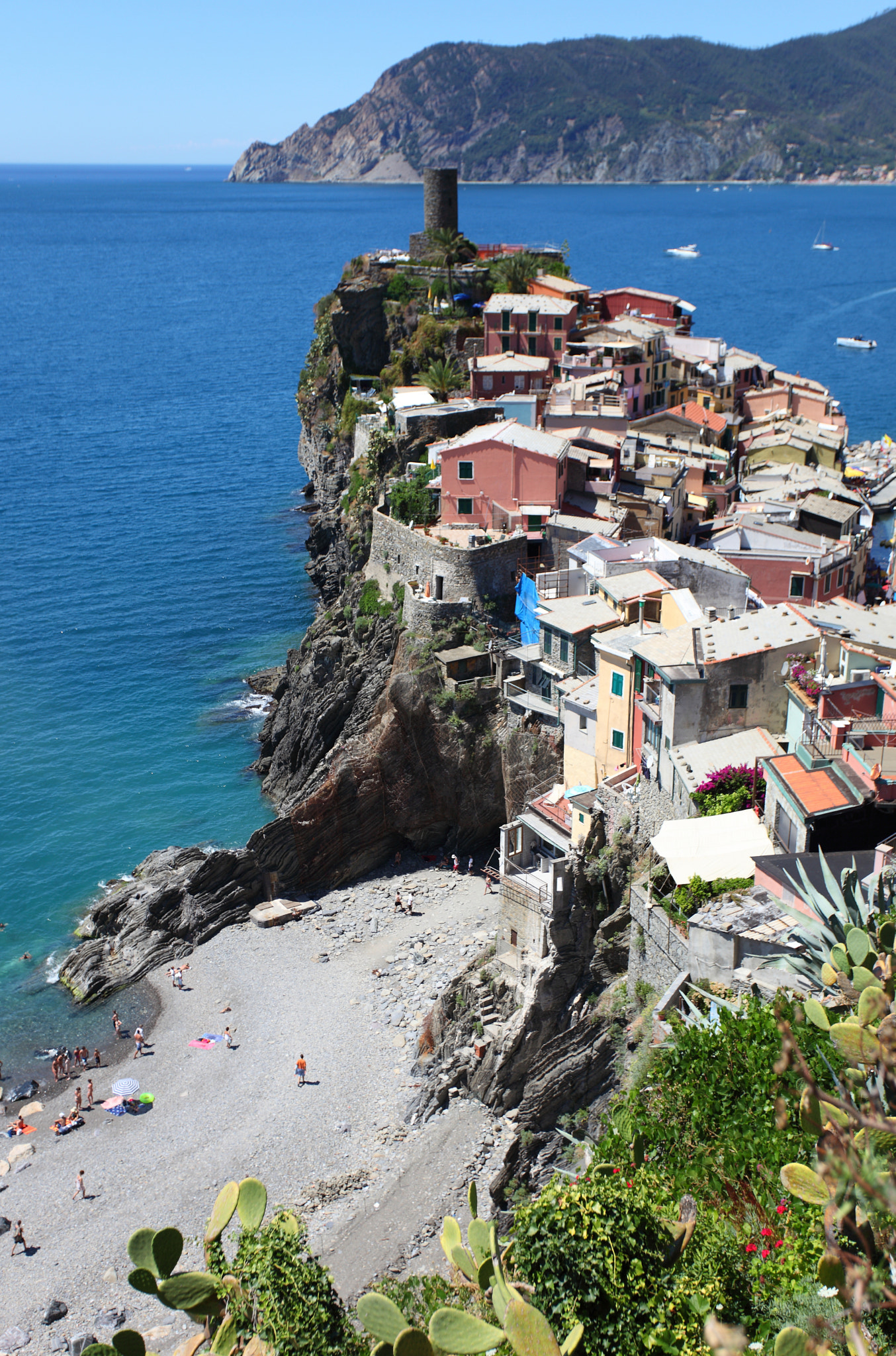 Canon EF 17-40mm F4L USM sample photo. Vernazza - liguria photography