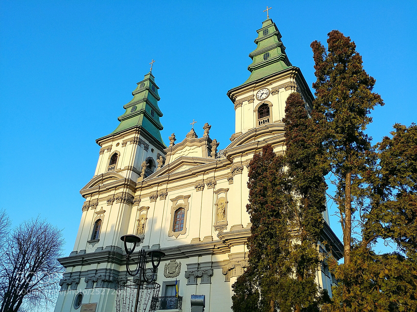 LG V20 sample photo. Church, ternopil, ukraine. photography