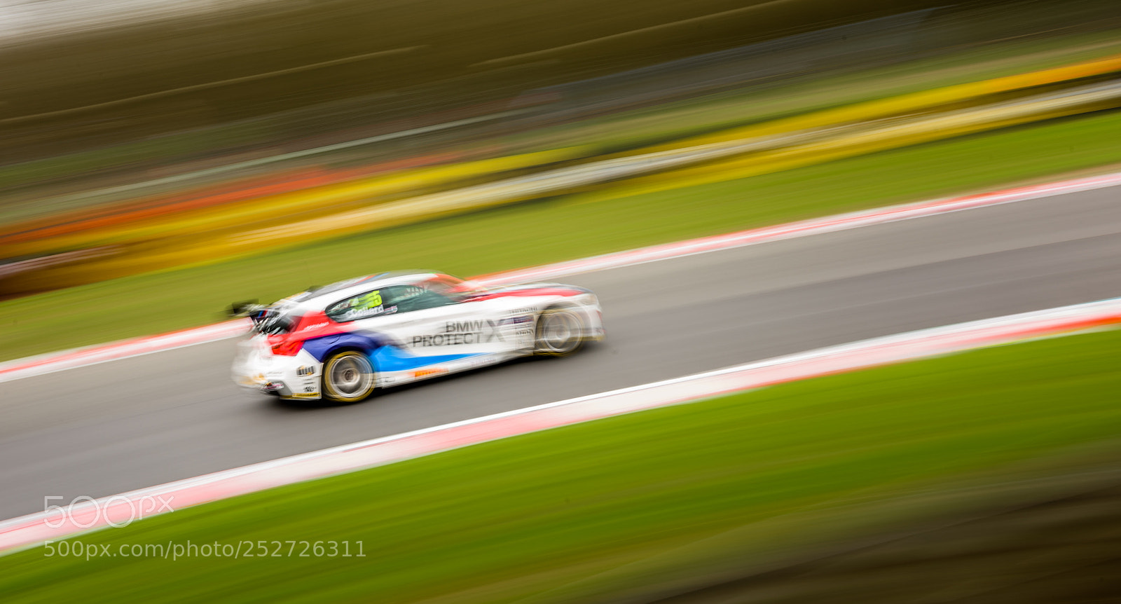 Nikon D810 sample photo. Pan and zoom photography