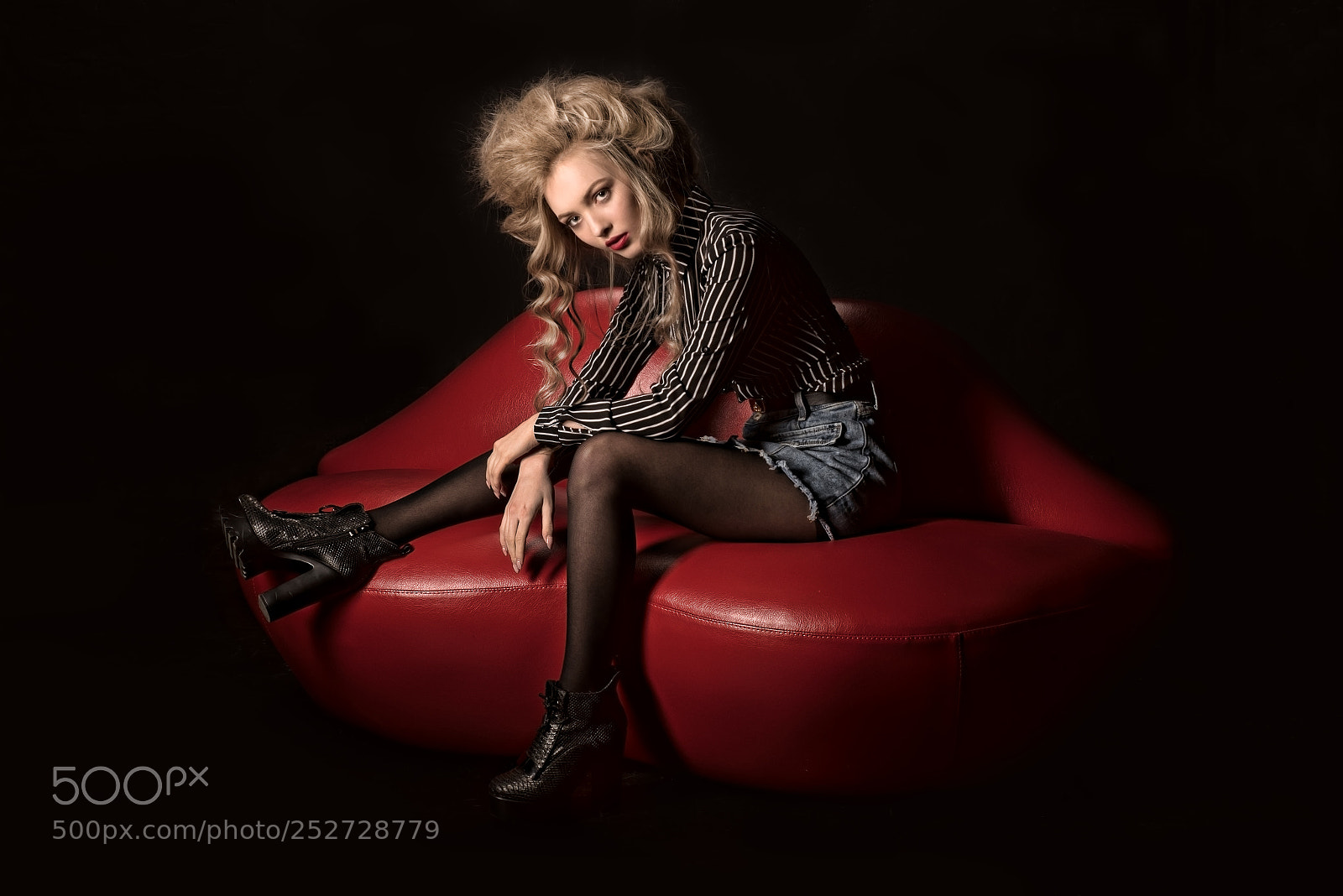 Nikon D810 sample photo. Red lips photography