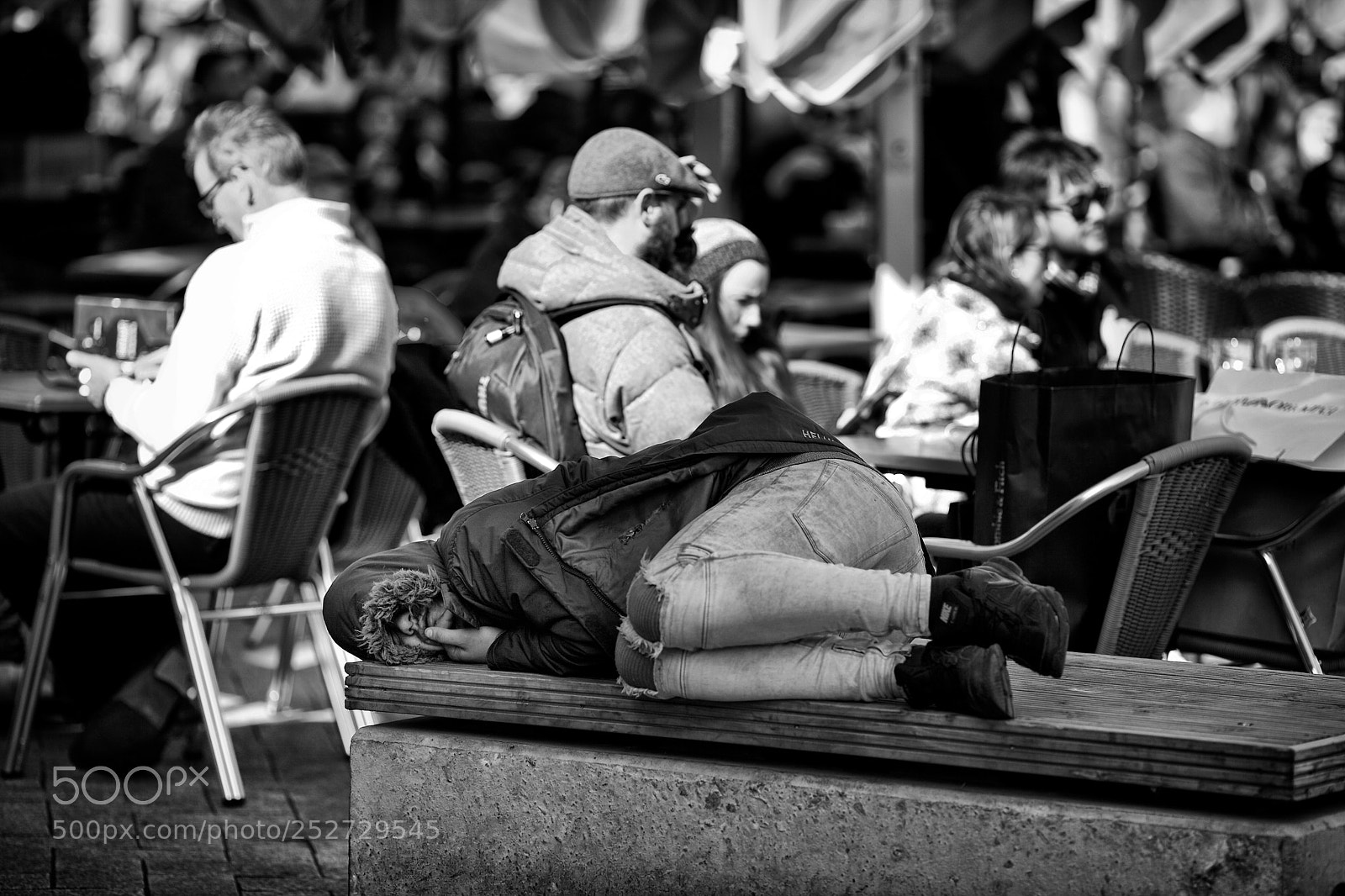 Canon EOS 5D Mark II sample photo. Amsterdam streetlife photography