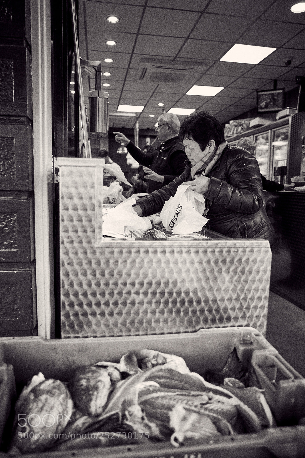Sony a7R II sample photo. Fishmonger's photography