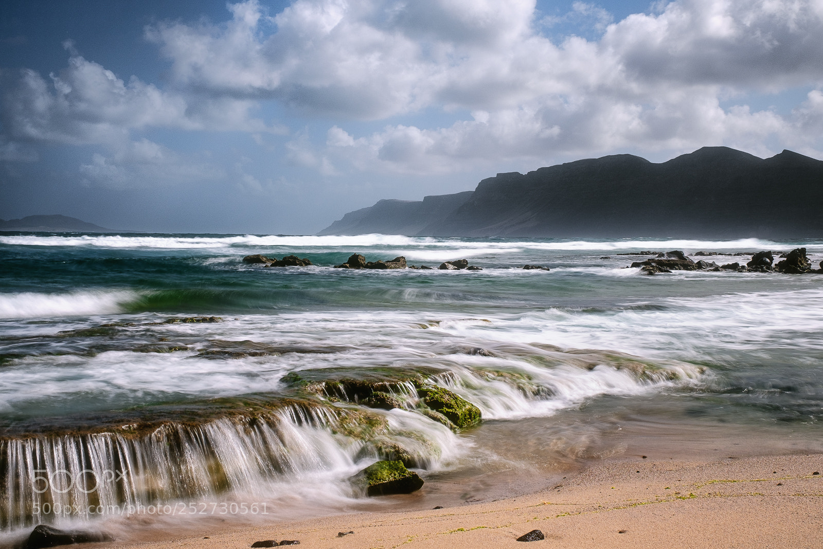 Fujifilm X-H1 sample photo. The tide is rising photography