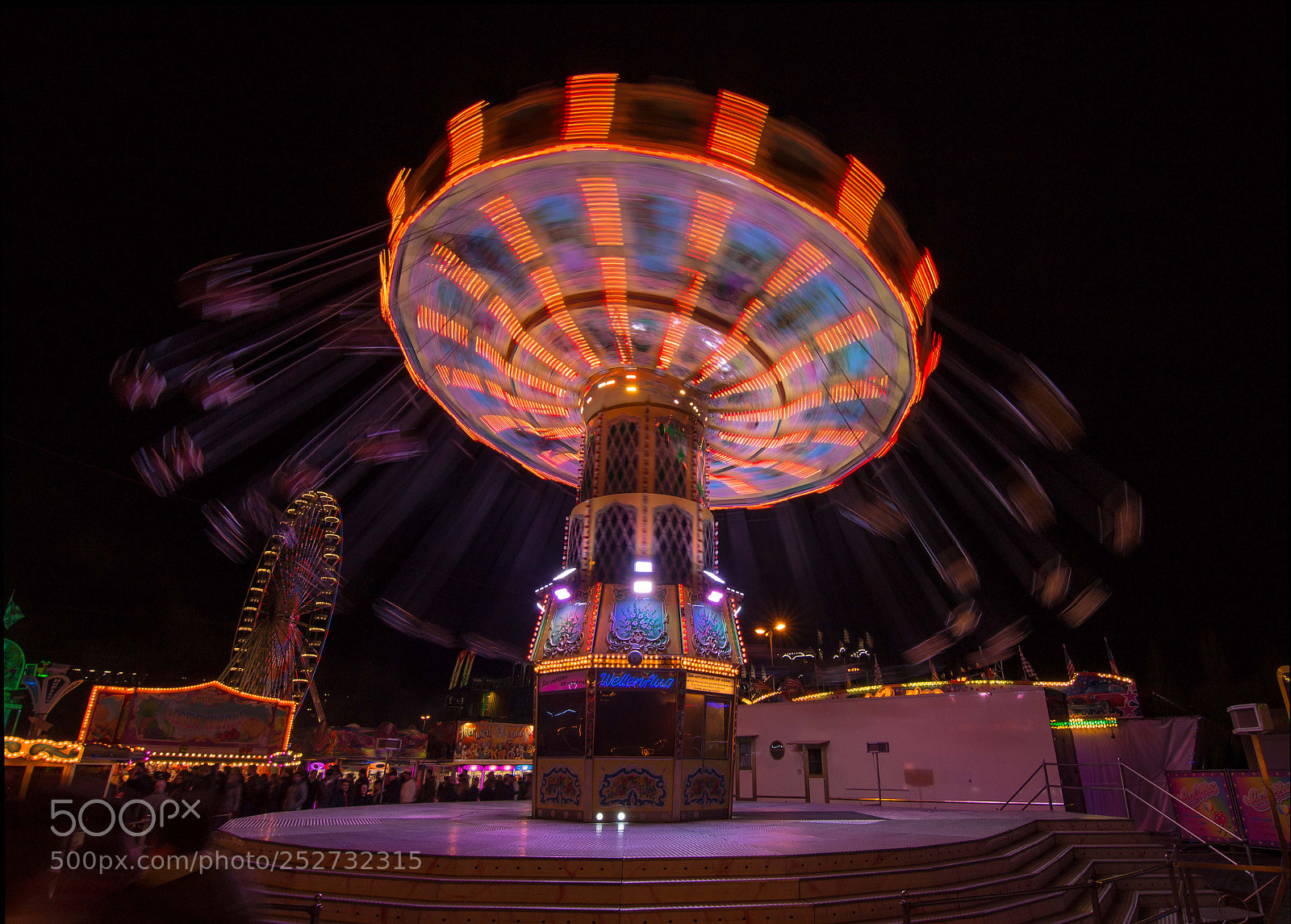 Canon EOS 70D sample photo. Roundabout photography