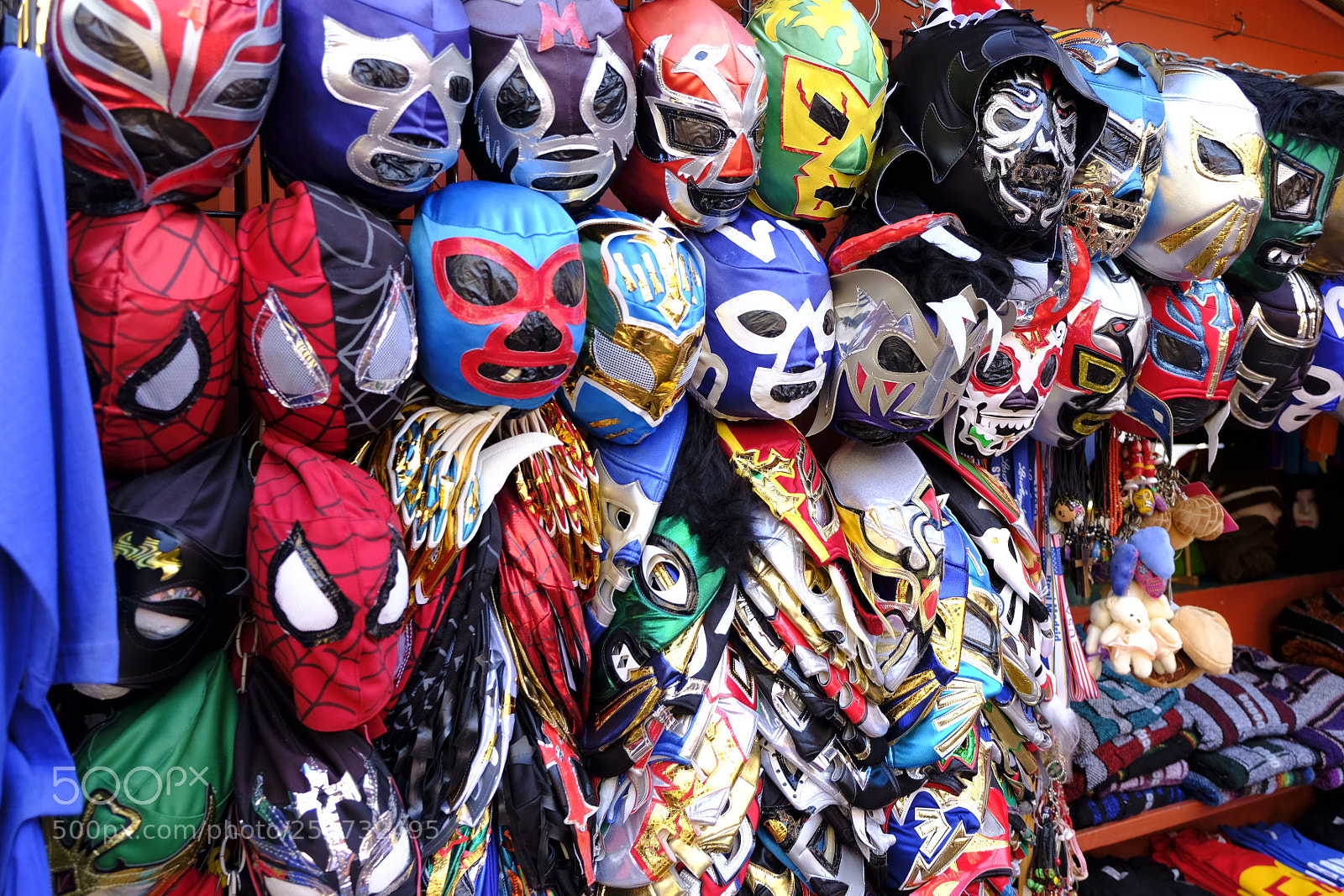 Fujifilm X-T2 sample photo. Máscaras photography