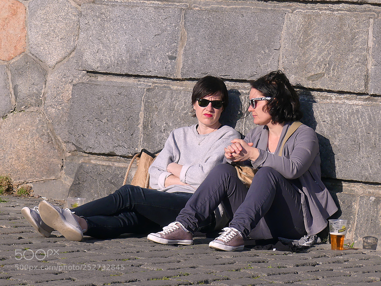 Panasonic Lumix DMC-FZ300 sample photo. Spring siesta photography