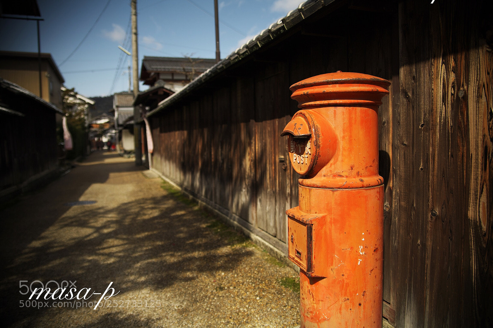Canon EOS 5D sample photo. Red mailbox photography