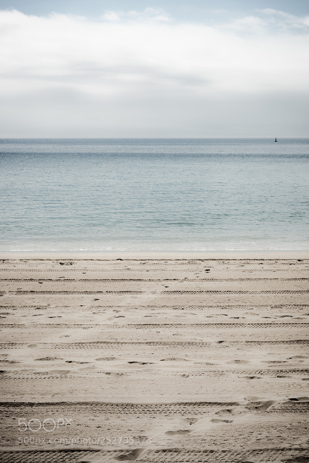 Nikon D810 sample photo. Lonely buoy photography