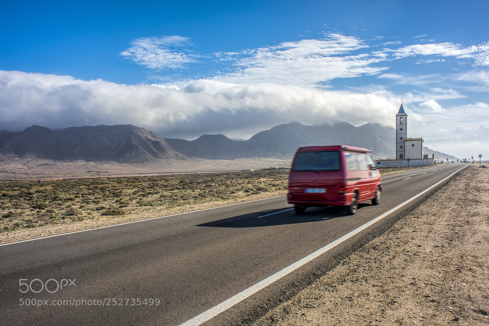 Nikon D810 sample photo. A van reaching la photography