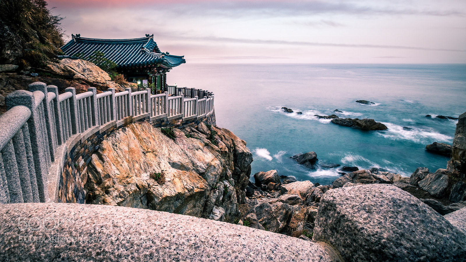 Fujifilm X-Pro2 sample photo. Hongryeonam temple - south photography