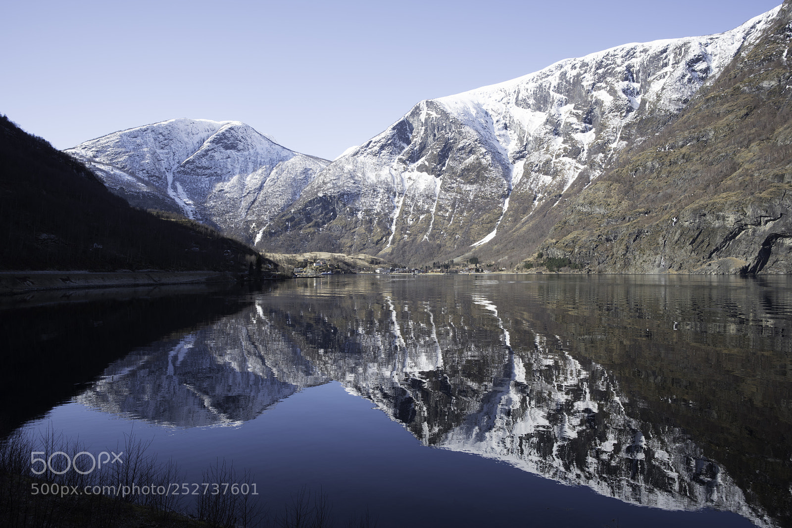 Nikon D810 sample photo. Bergen march flamsbana photography