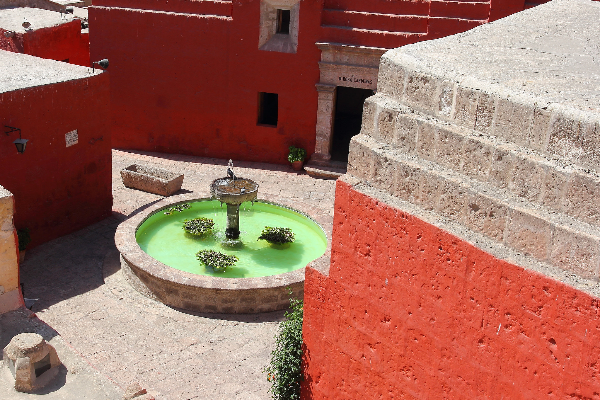 Canon EOS 60D sample photo. Fountain photography