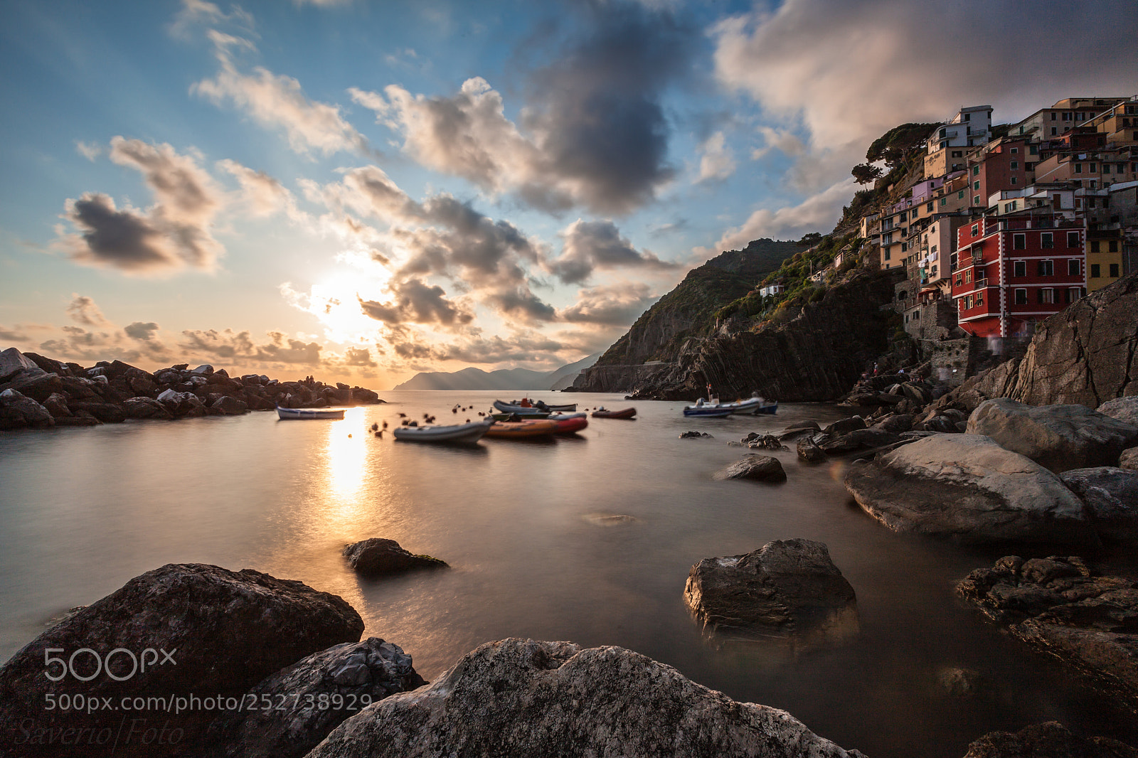 Canon EOS 5D Mark II sample photo. Tramonto a riomaggiore photography