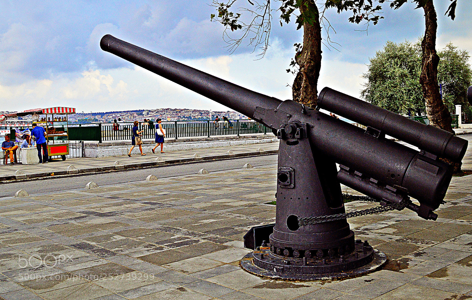 Nikon D3200 sample photo. History collections photography