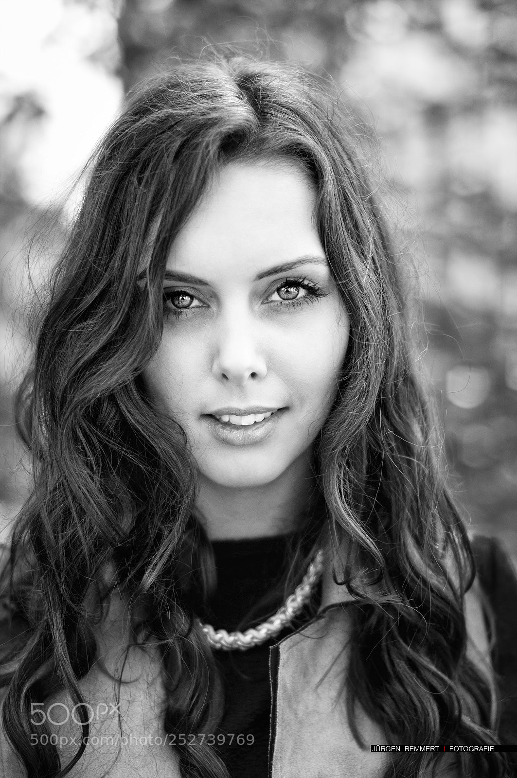 Nikon D300S sample photo. ... look in this eye's ... photography