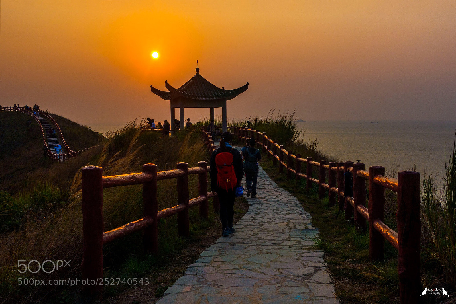 Sony Cyber-shot DSC-RX100 III sample photo. Golden hour photography