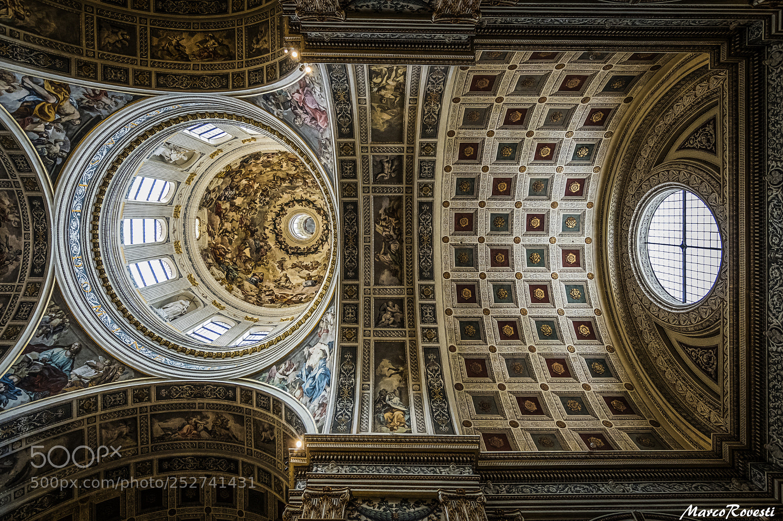 Nikon D500 sample photo. Transept (mantova) photography