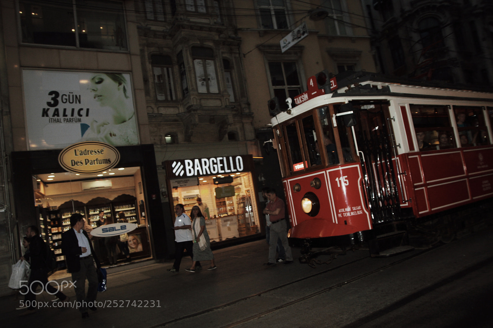 Canon EOS 600D (Rebel EOS T3i / EOS Kiss X5) sample photo. Istanbul photography