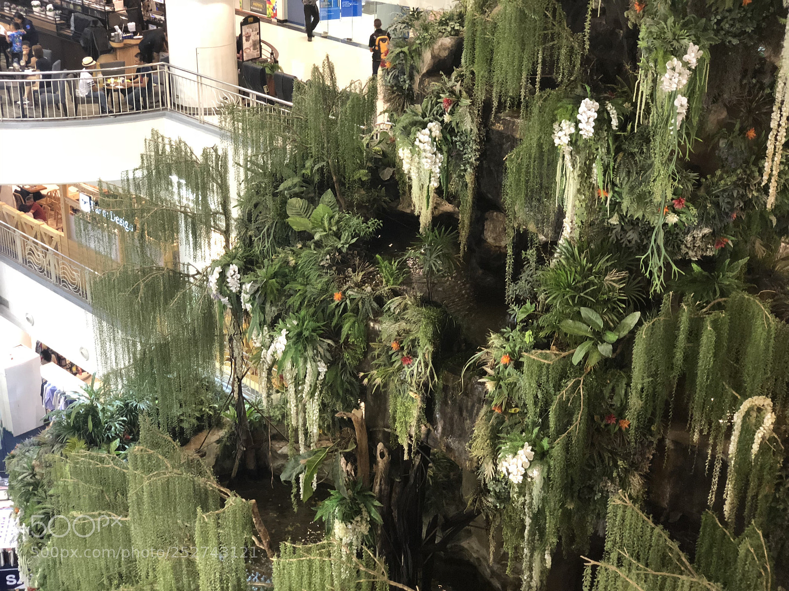 Apple iPhone X sample photo. Tree inside the mall photography
