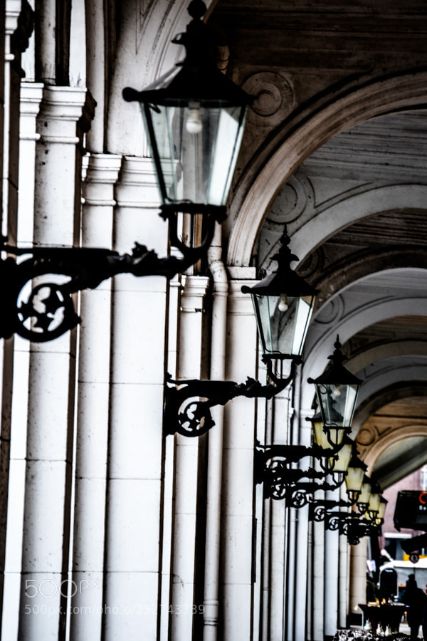 Nikon D3100 sample photo. Illuminante prospettiva photography