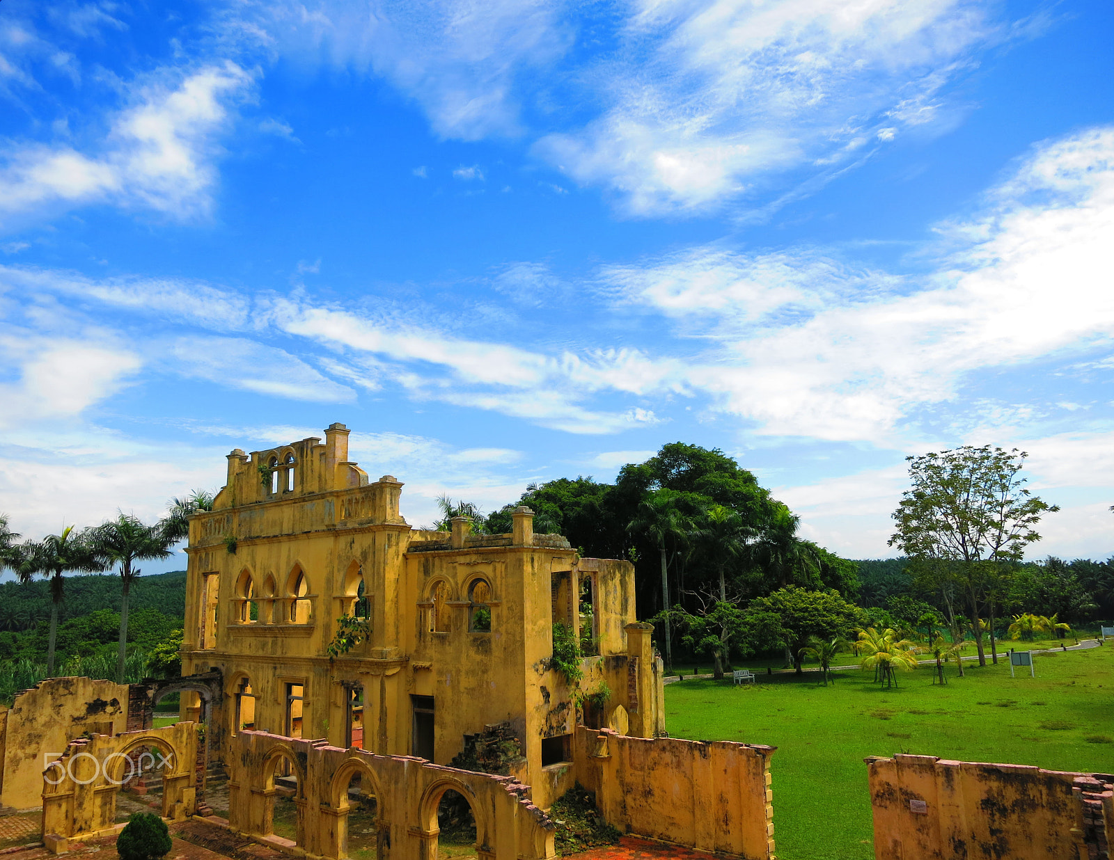 Canon PowerShot S110 sample photo. Taken in kellies castle, ipoh, malaysia photography