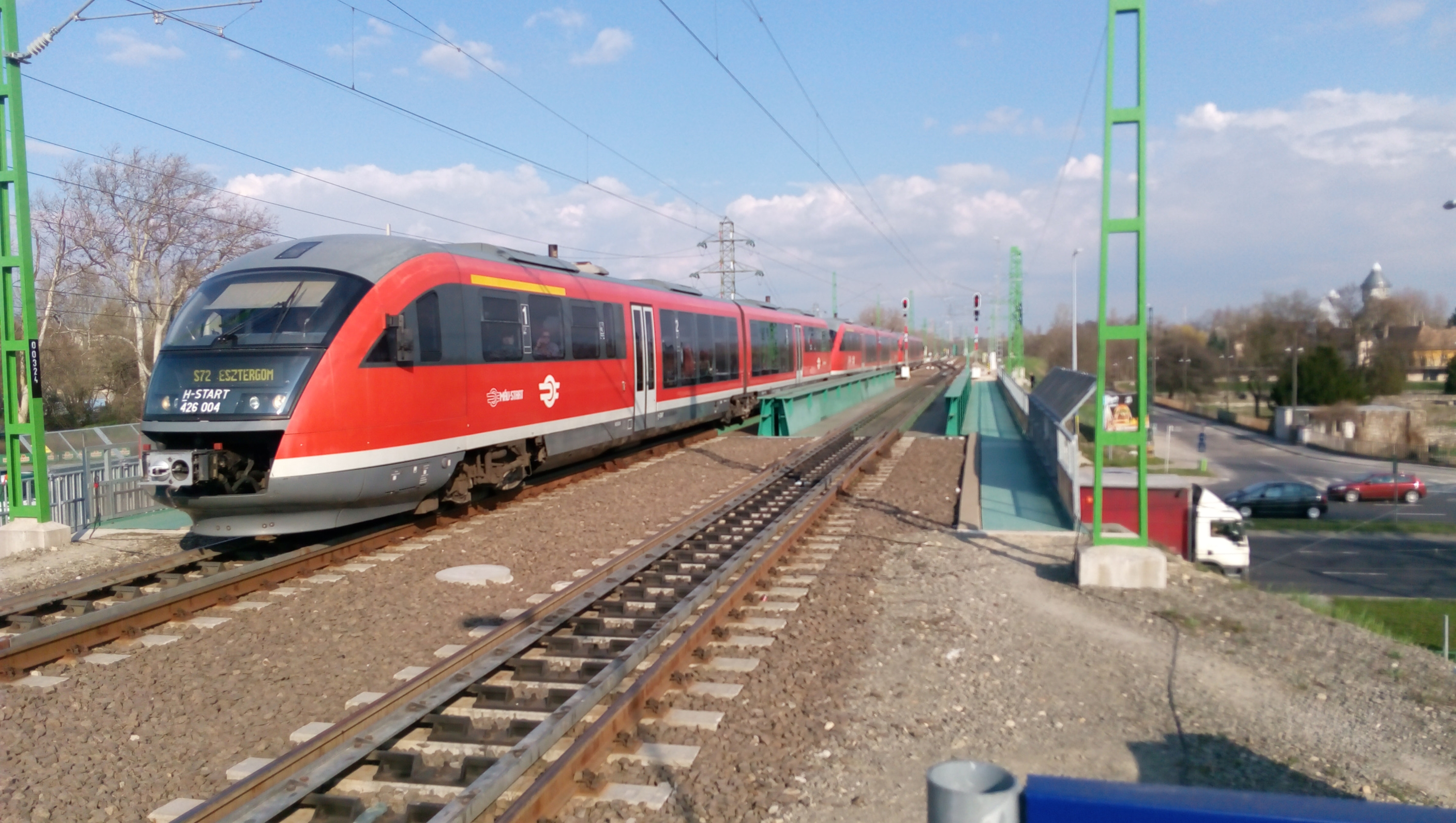 Lenovo P70-A sample photo. Desiro train photography
