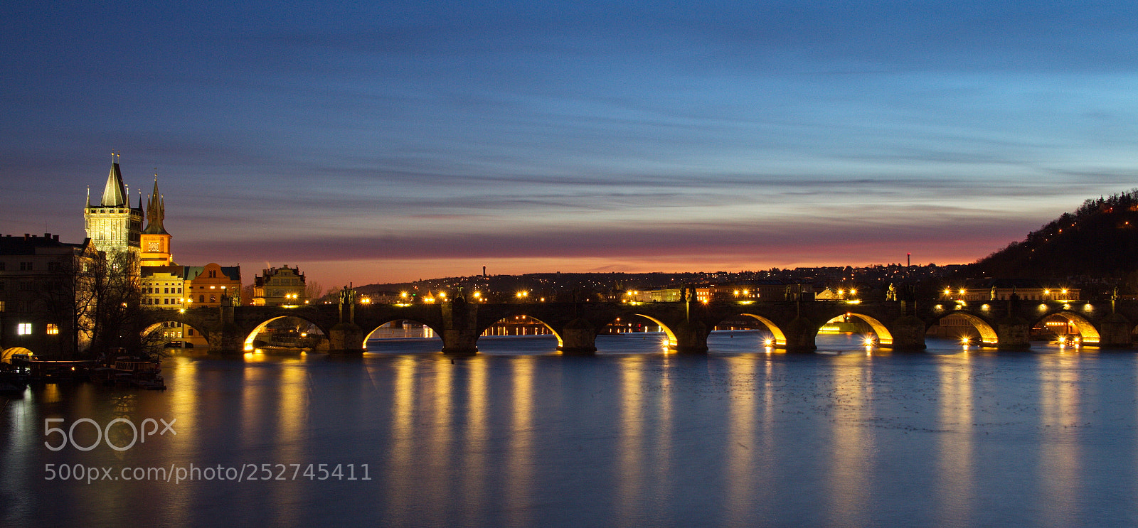 Canon EOS 700D (EOS Rebel T5i / EOS Kiss X7i) sample photo. Charle's bridge lights photography