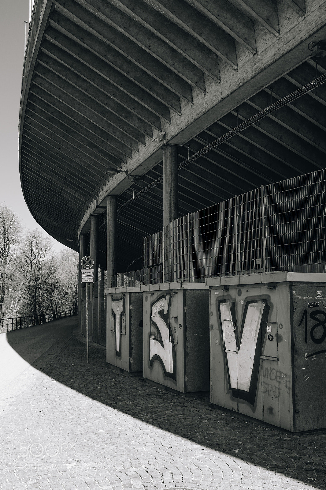 Fujifilm X100T sample photo. Sechzig photography