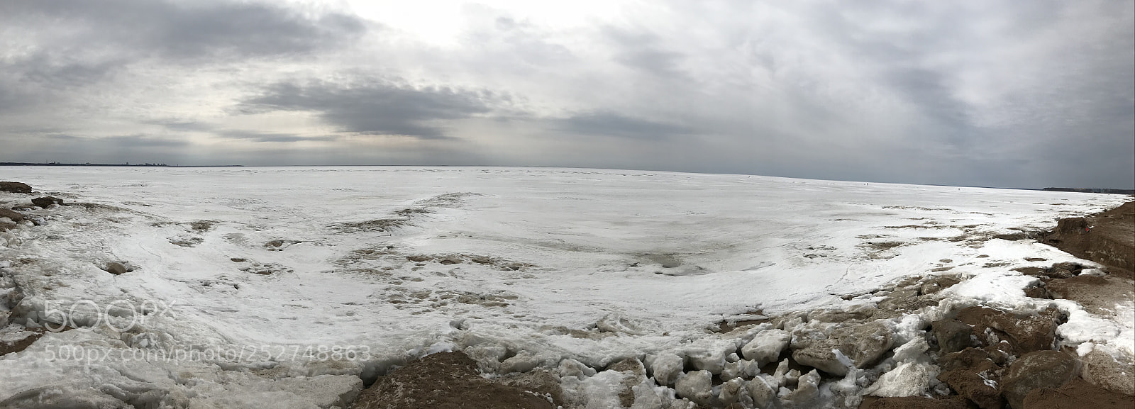 Apple iPhone 7 sample photo. Winter lake photography