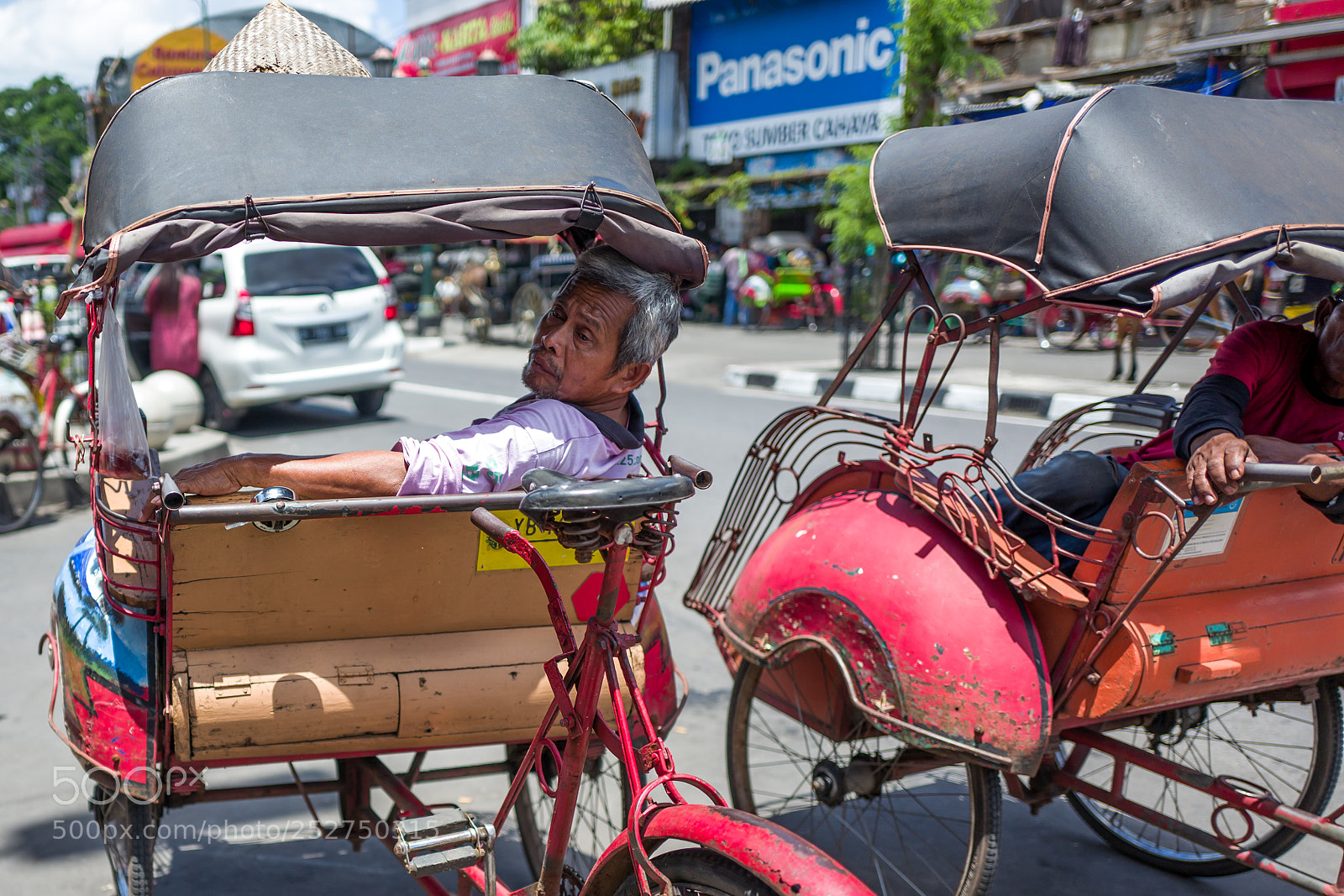 Leica Q (Typ 116) sample photo. Yogyakarta, indonesia - elderly photography