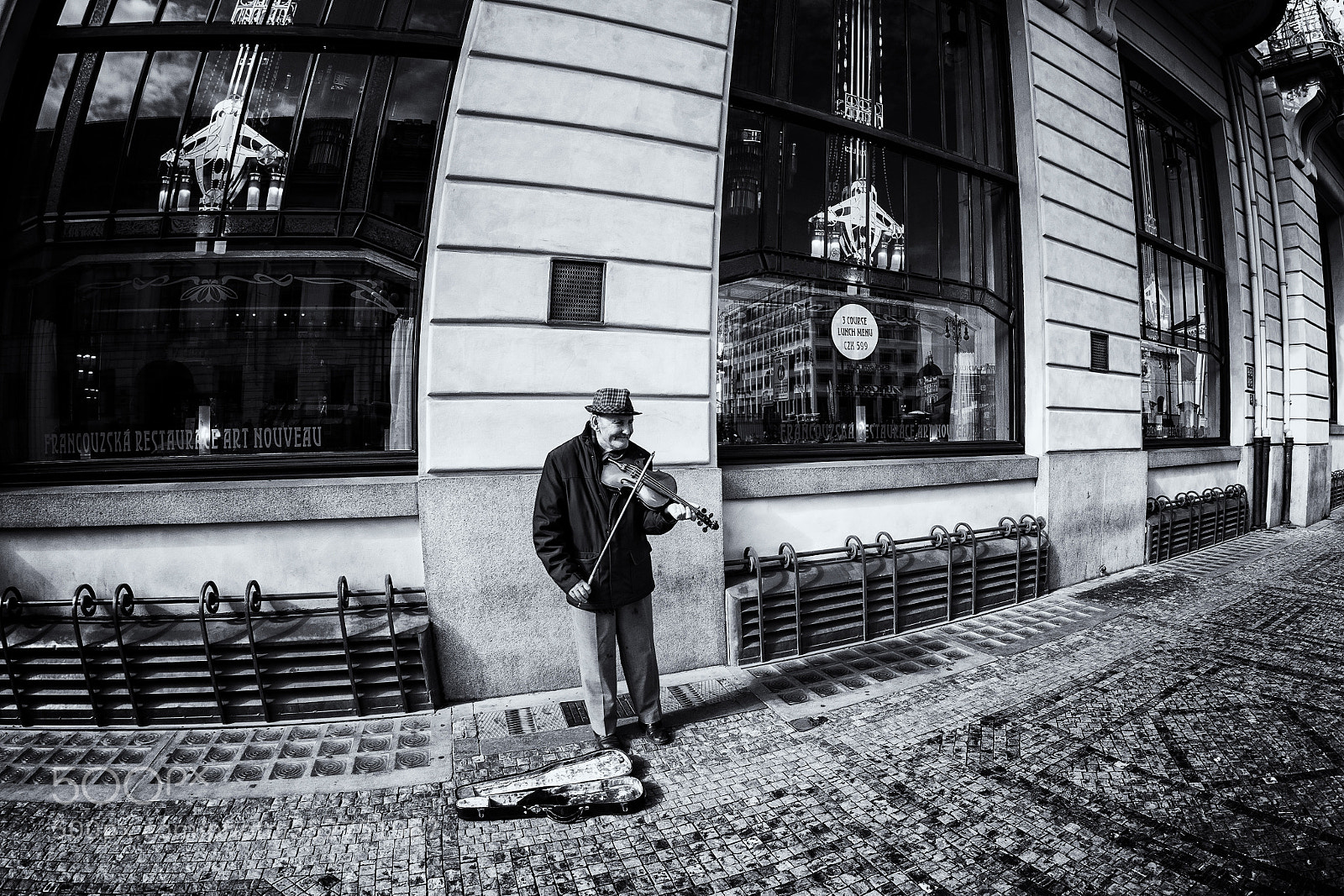 Nikon D7200 sample photo. Holding on by a photography