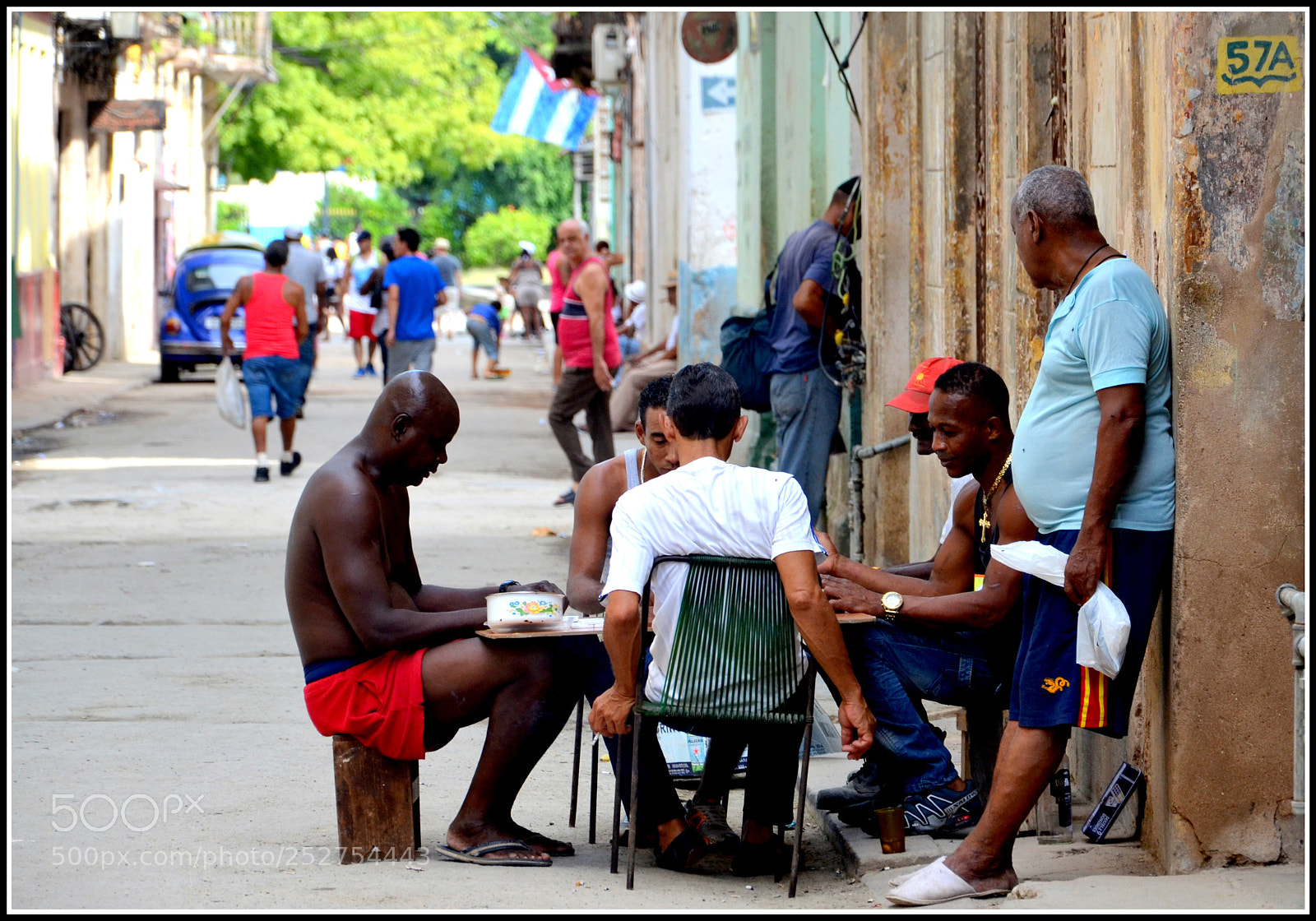 Nikon D7000 sample photo. Domino match. anywhere walking photography