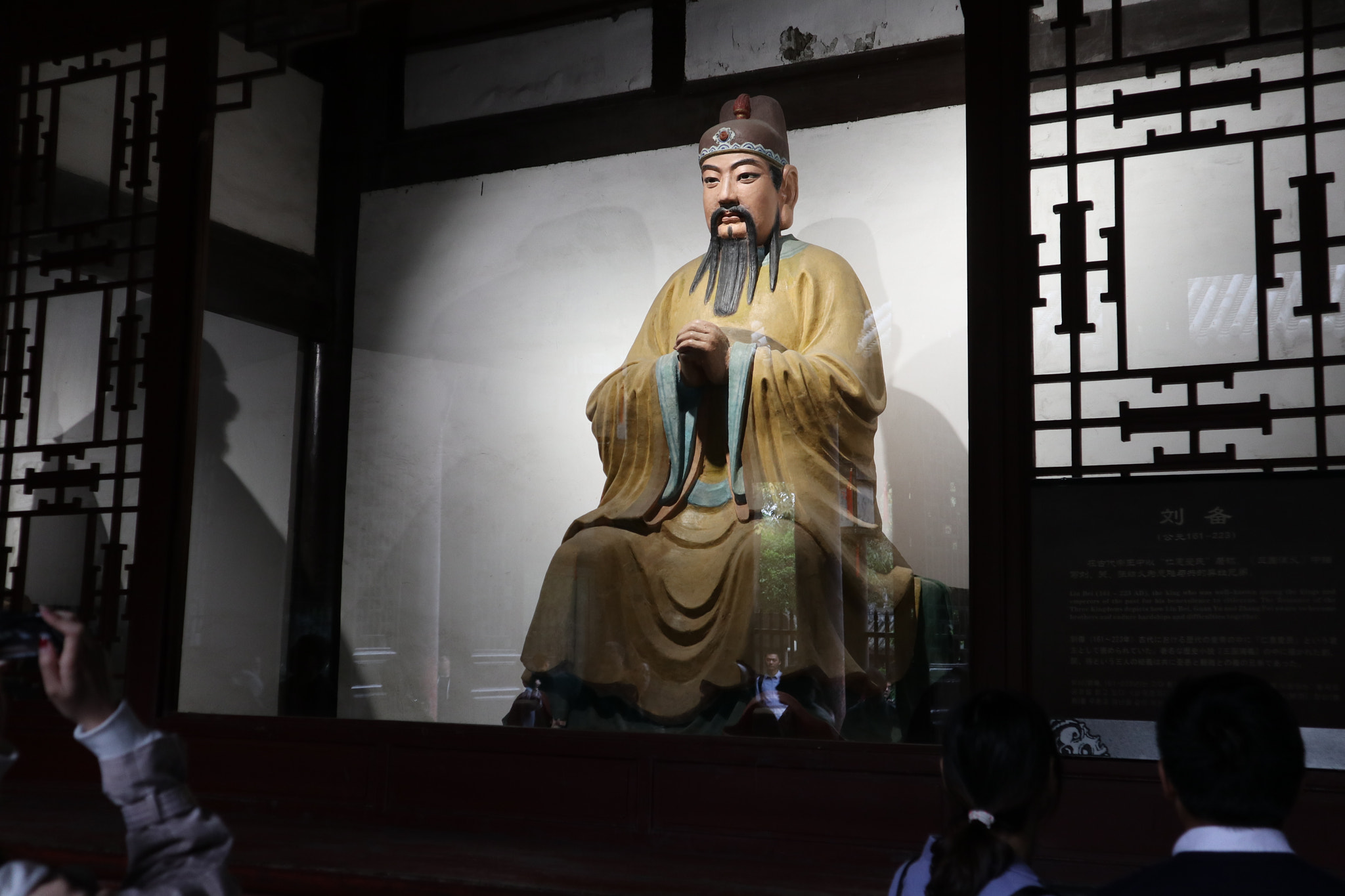 Canon EOS M5 sample photo. Img photography
