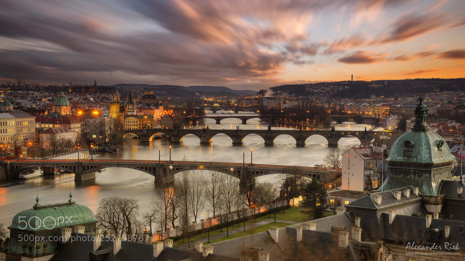 Nikon D800 sample photo. Bridges of prague photography