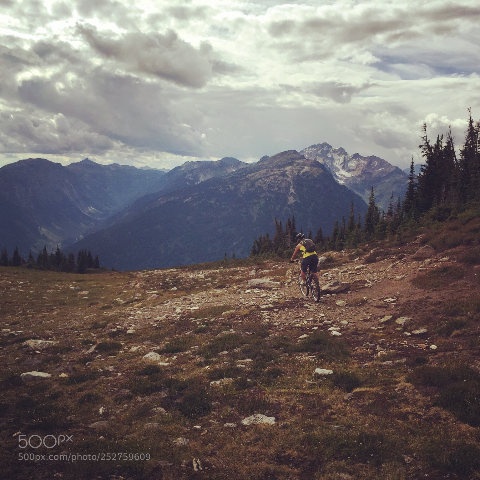 Apple iPhone 6 sample photo. Mountain bike afternoon photography