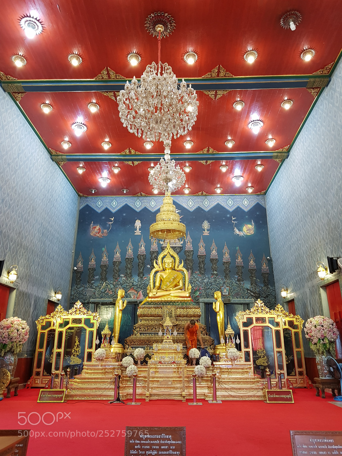 Samsung Galaxy S8+ sample photo. Wat tha luang photography