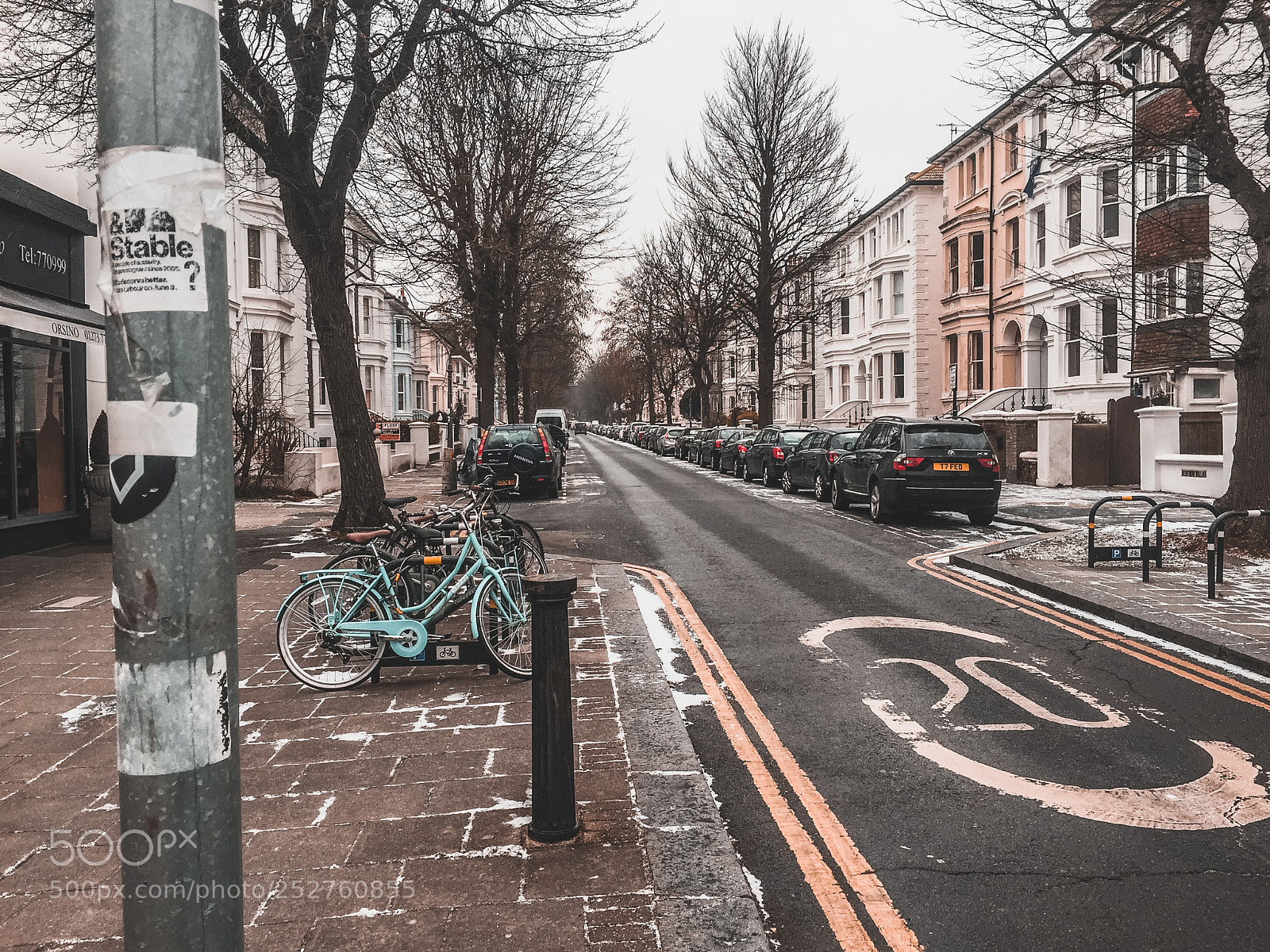Apple iPhone 6 sample photo. Brighton street. photography